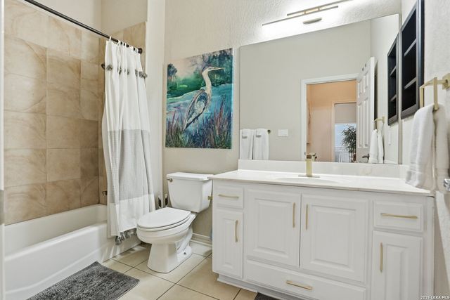 20 Tapatio Dr E Unit 302, Boerne, TX 78006