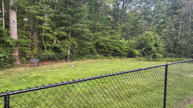 1 Paradise Lane I1, Whitman, MA 02382