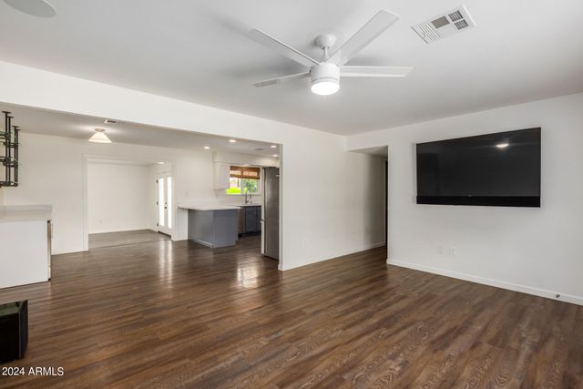 3528 E CORTEZ Street, Phoenix, AZ 85028