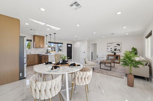 1573 E Madison Avenue, El Cajon, CA 92019