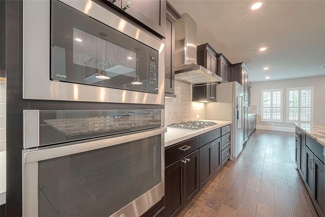 58 Canopy Green, The Woodlands, TX 77375