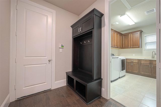 58 Canopy Green, The Woodlands, TX 77375