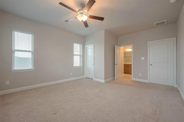 58 Canopy Green, The Woodlands, TX 77375