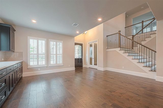 58 Canopy Green, The Woodlands, TX 77375