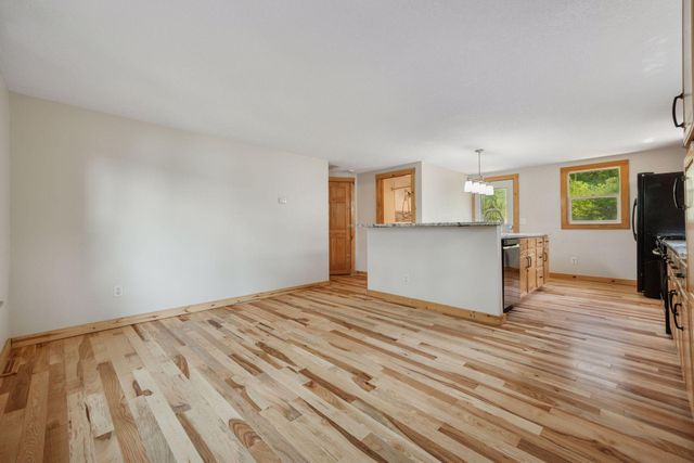 4963 Crofoot Avenue NW, Buffalo, MN 55313