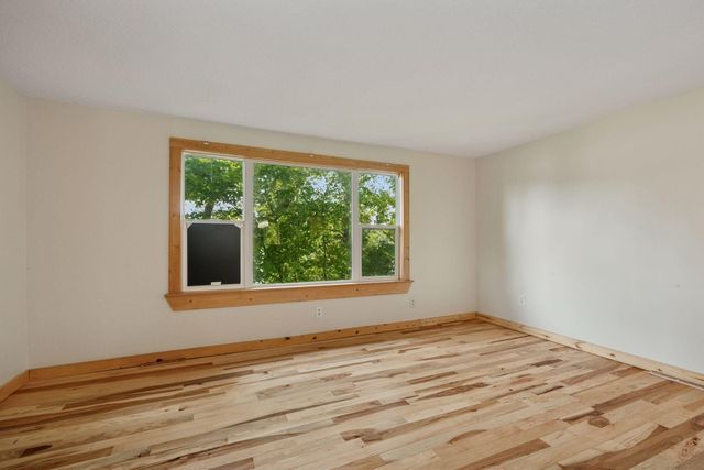 4963 Crofoot Avenue NW, Buffalo, MN 55313