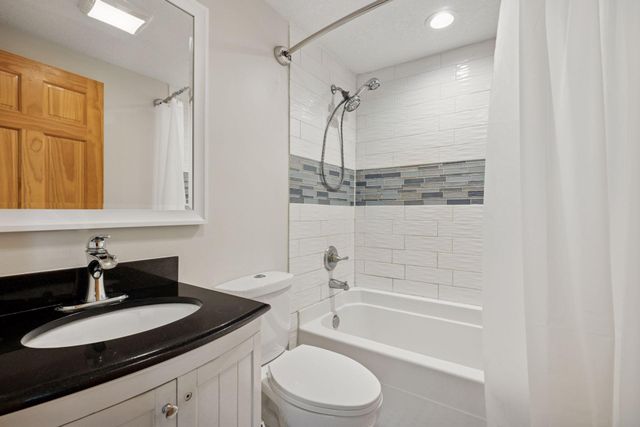 4963 Crofoot Avenue NW, Buffalo, MN 55313