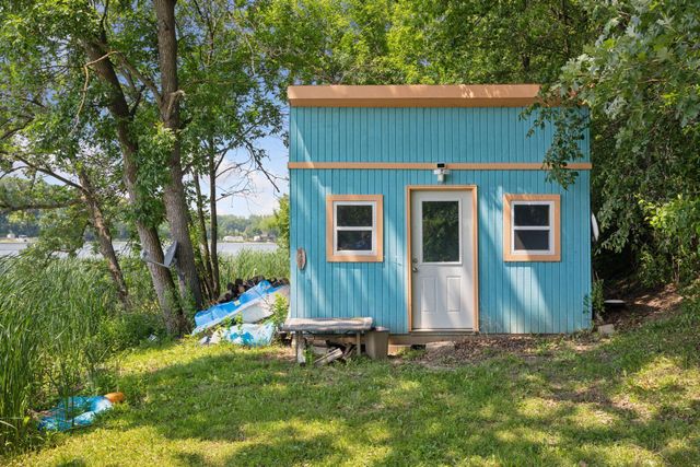 4963 Crofoot Avenue NW, Buffalo, MN 55313