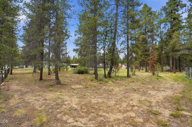 52856 Meadow Lane, La Pine, OR 97739