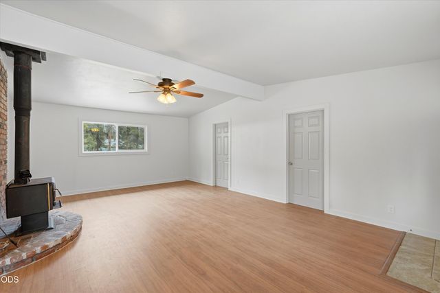 52856 Meadow Lane, La Pine, OR 97739