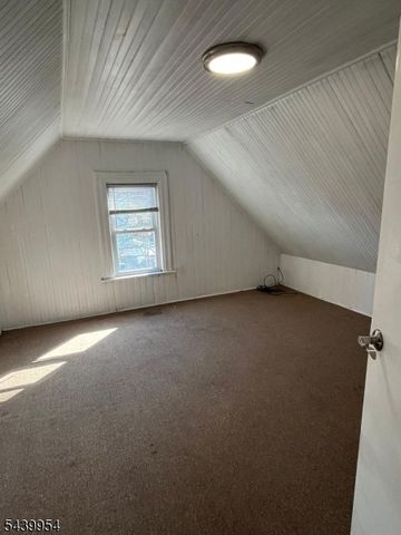 32 Oak Ave, Irvington Twp., NJ 07111