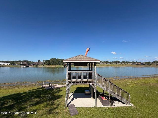 2515 Stillwater Lakes Drive SW, Palm Bay, FL 32908