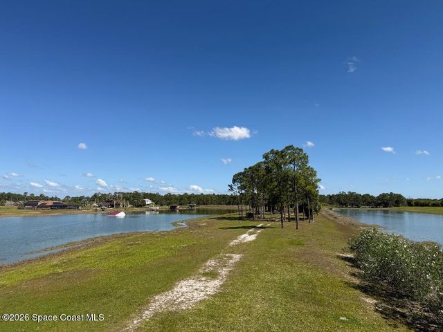 2515 Stillwater Lakes Drive SW, Palm Bay, FL 32908