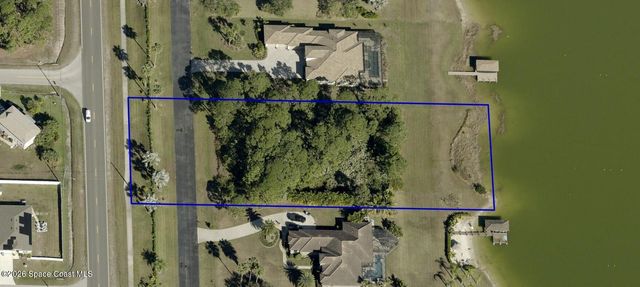 2515 Stillwater Lakes Drive SW, Palm Bay, FL 32908