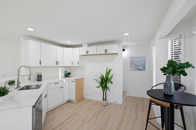 273 Rio Del Mar Boulevard, Aptos, CA 95003