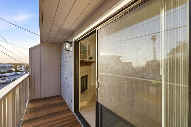 273 Rio Del Mar Boulevard, Aptos, CA 95003