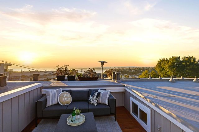 273 Rio Del Mar Boulevard, Aptos, CA 95003