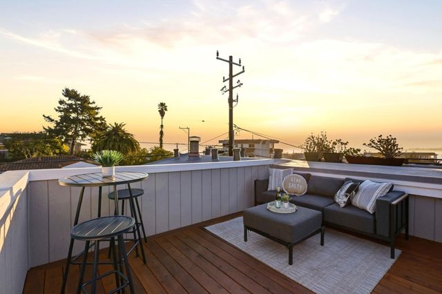 273 Rio Del Mar Boulevard, Aptos, CA 95003