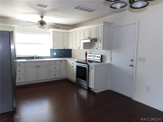 2804 Madison Street W, Inverness, FL 34453