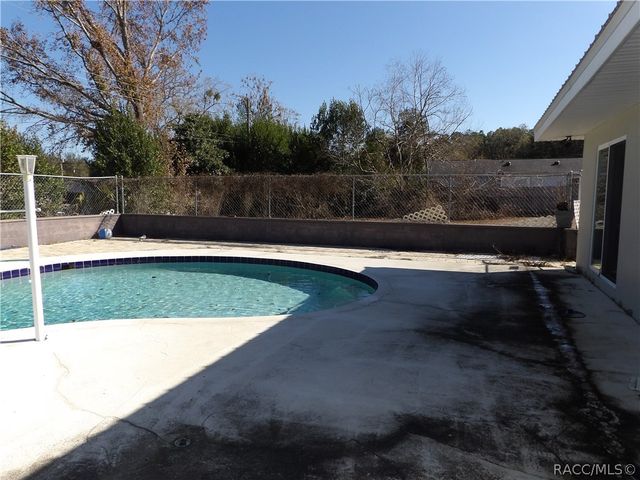 2804 Madison Street W, Inverness, FL 34453