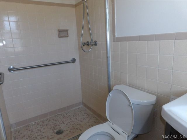 2804 Madison Street W, Inverness, FL 34453