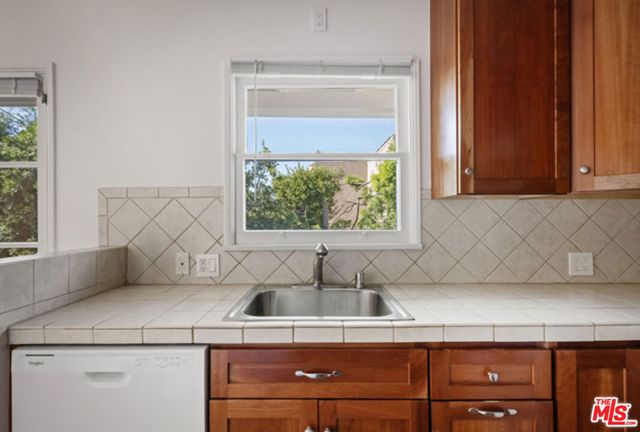 1009 S Bedford Street, Los Angeles, CA 90035