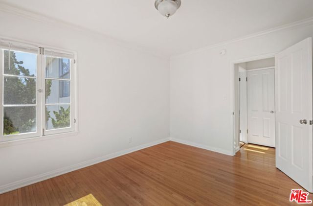 1009 S Bedford Street, Los Angeles, CA 90035