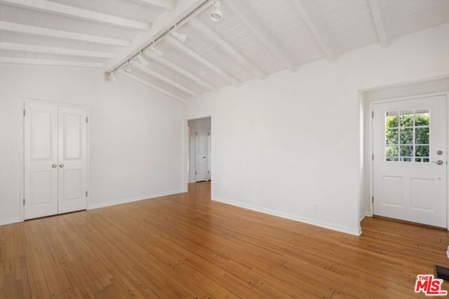 1009 S Bedford Street, Los Angeles, CA 90035