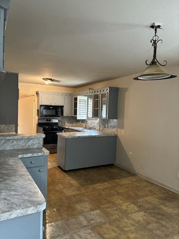 9011 Allwood Street, Houston, TX 77016