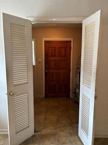 9011 Allwood Street, Houston, TX 77016