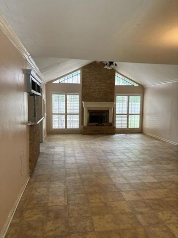 9011 Allwood Street, Houston, TX 77016