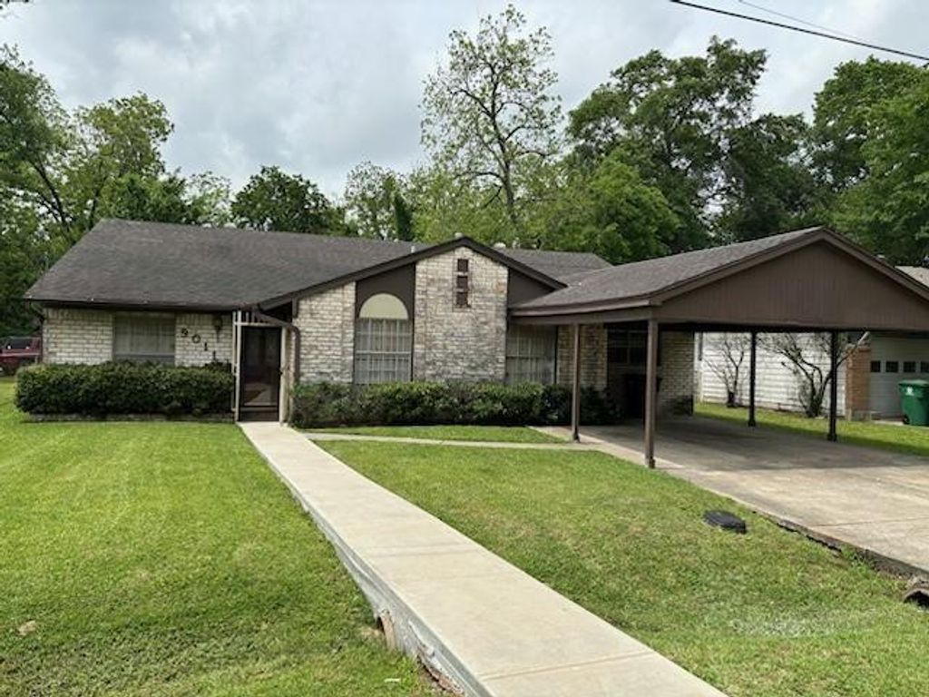 9011 Allwood Street, Houston, TX 77016