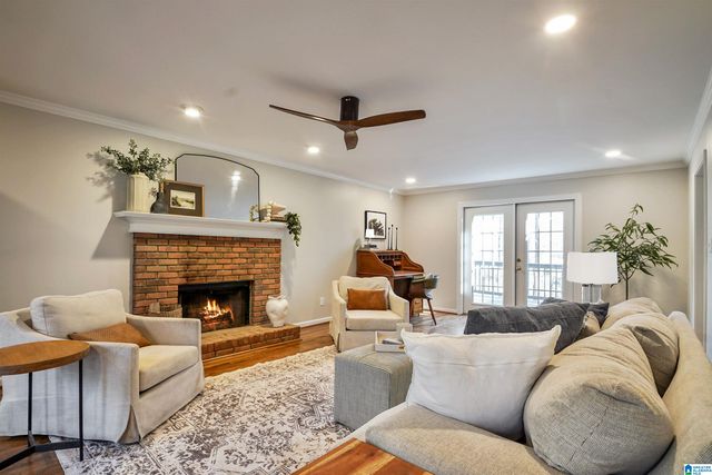 812 SWEETGUM COURT, Hoover, AL 35244