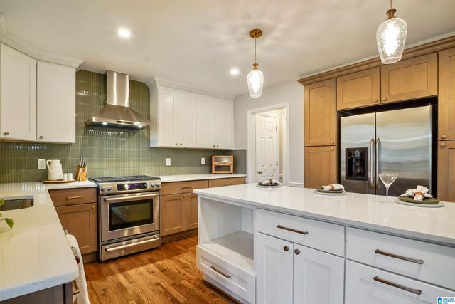 812 SWEETGUM COURT, Hoover, AL 35244