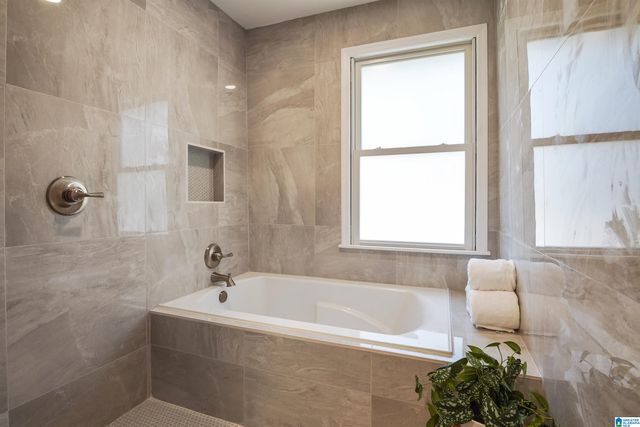 812 SWEETGUM COURT, Hoover, AL 35244