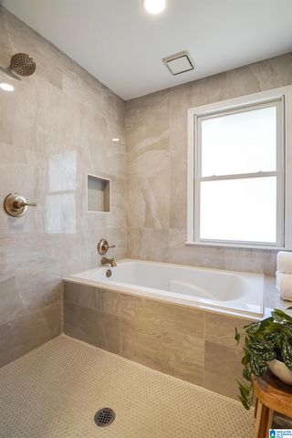 812 SWEETGUM COURT, Hoover, AL 35244