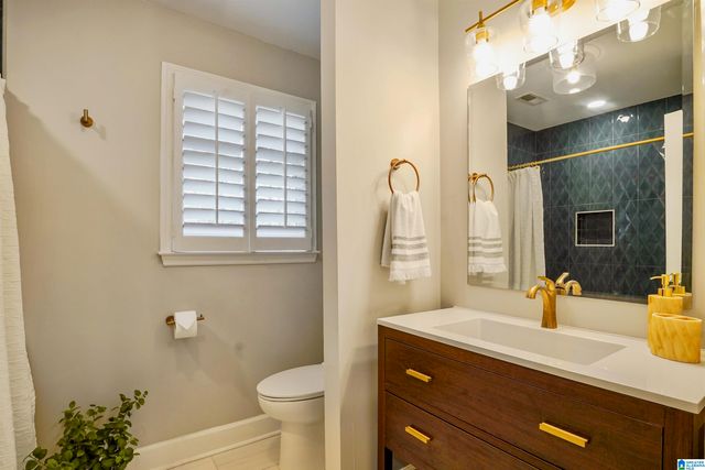 812 SWEETGUM COURT, Hoover, AL 35244