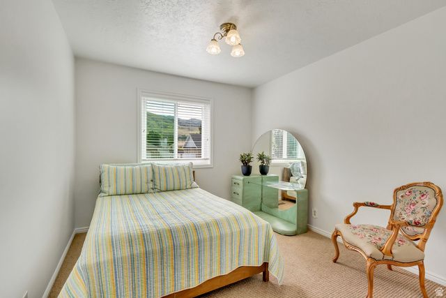 570 S 150 W, Centerville, UT 84014