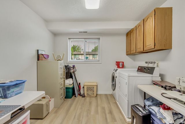 570 S 150 W, Centerville, UT 84014