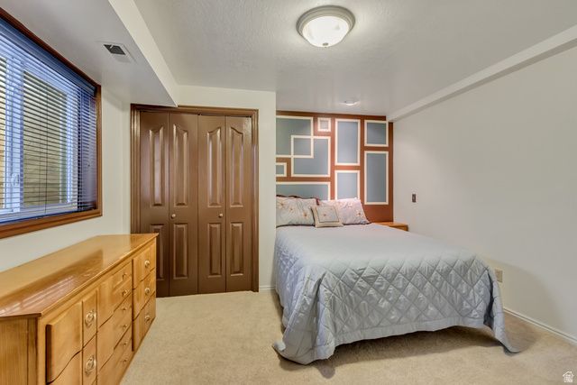570 S 150 W, Centerville, UT 84014