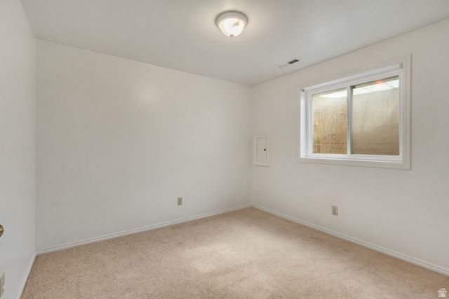 570 S 150 W, Centerville, UT 84014
