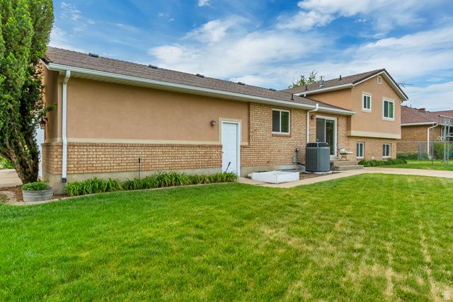 570 S 150 W, Centerville, UT 84014