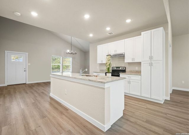 202 Bundy, San Antonio, TX 78220