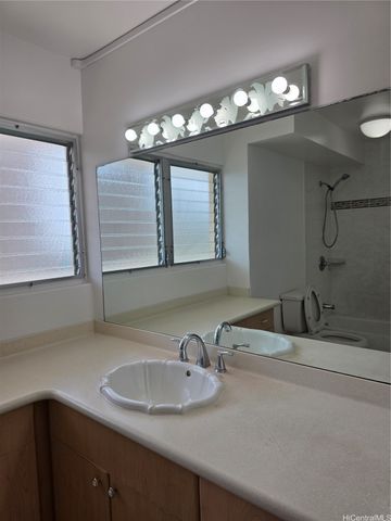 98-703 Iho Place 1-802, Aiea, HI 96701