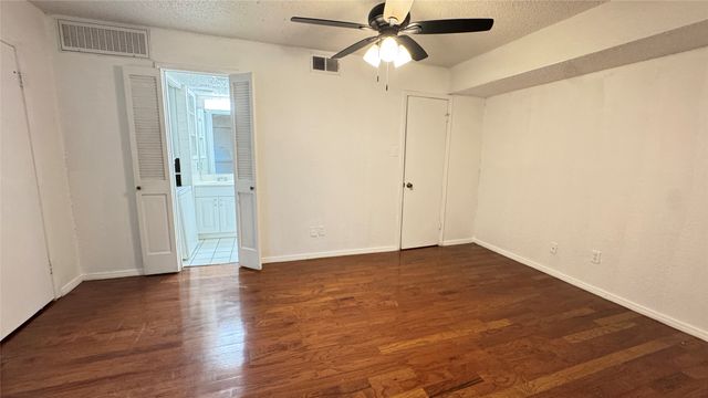 9811 Walnut Street F207, Dallas, TX 75243