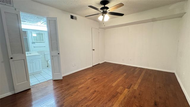 9811 Walnut Street F207, Dallas, TX 75243