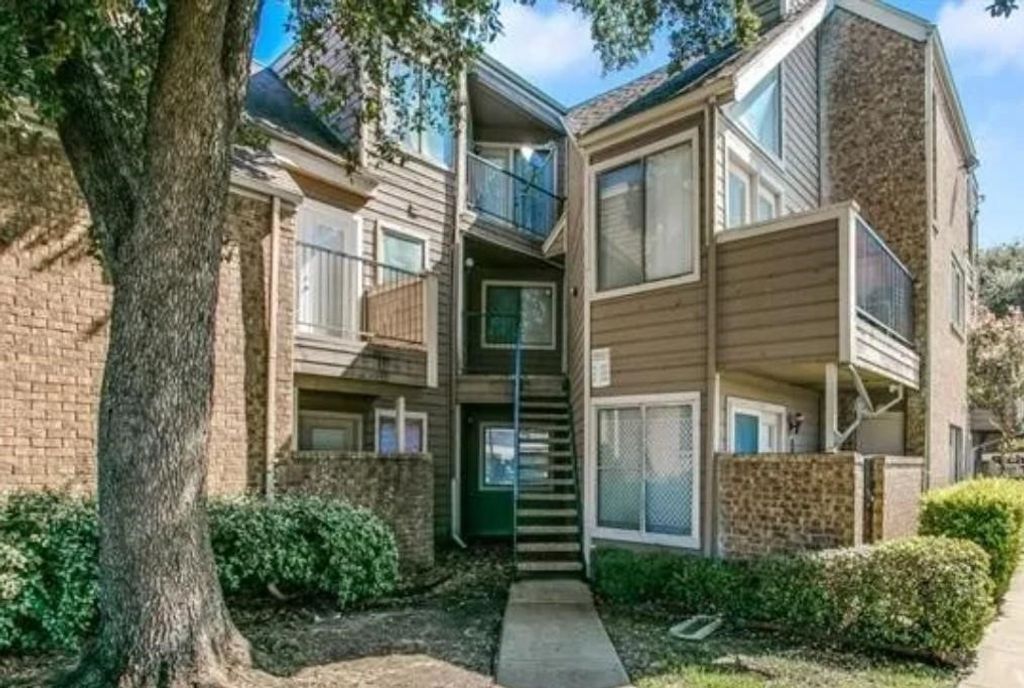 9811 Walnut Street F207, Dallas, TX 75243