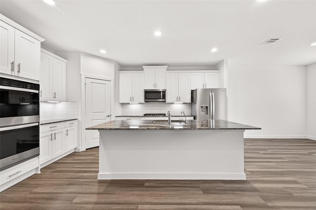 2818 Lemon Zest Path, Richmond, TX 77406