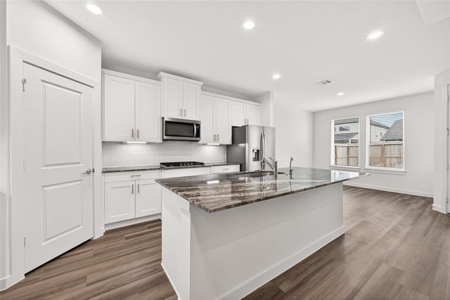 2818 Lemon Zest Path, Richmond, TX 77406