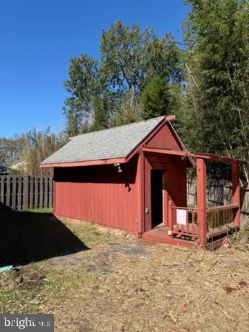 82 S SCHOOL ST, Gibbstown, NJ 08027